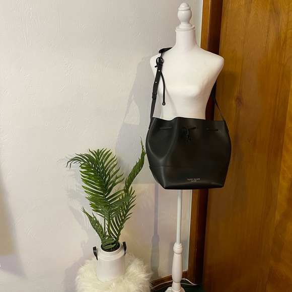Teddy Blake New York Eliza Vitello Handbag 12 Inch - Picture 1 of 5